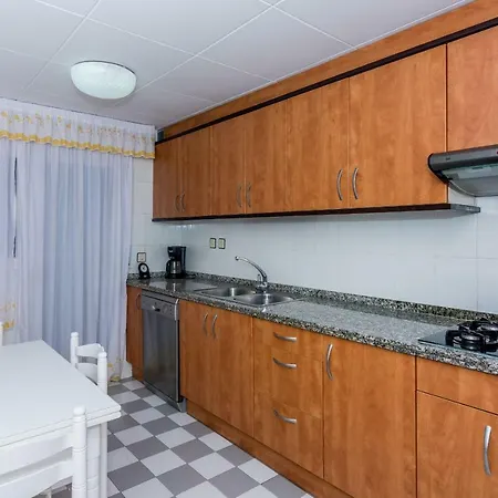 Homeholidaysrentals Moonlight * Santa Susanna