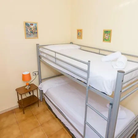 Homeholidaysrentals Moonlight