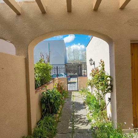 Homeholidaysrentals Moonlight Holiday home *